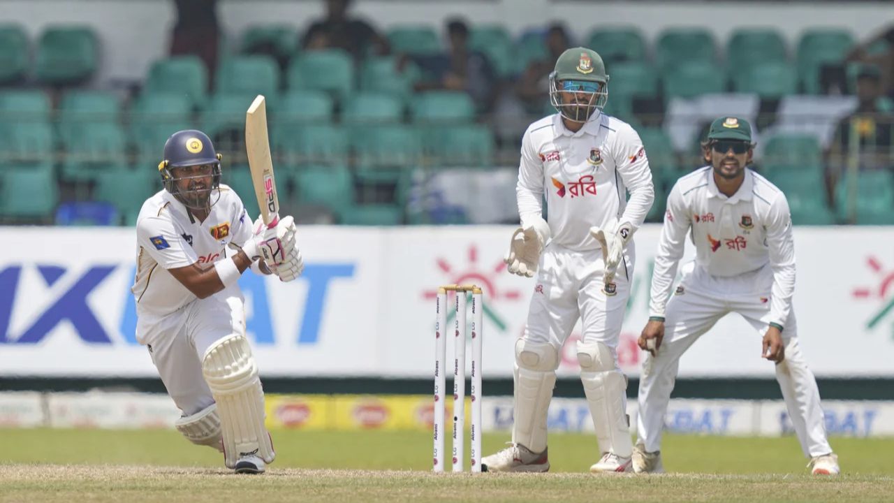 বাংলাদেশের স্বস্তি শুধু চান্ডিমালের উইকেট, বাকি দিনটা শ্রীলঙ্কার দখলে