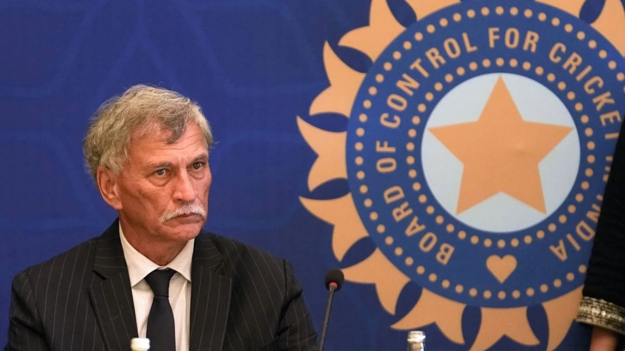 বিসিসিআইয়ের সভাপতির পদ ছাড়ছেন রজার বিনি