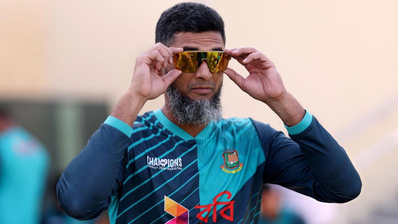 ম্যাচ রেফারিংয়ের আমন্ত্রণে সাড়া দিলেন না মাহমুদউল্লাহ, মনোযোগ ঘরোয়া ক্রিকেটে