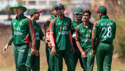জিম্বাবুয়েকে হারিয়ে ত্রিদেশীয় সিরিজের শীর্ষে টাইগার যুবারা