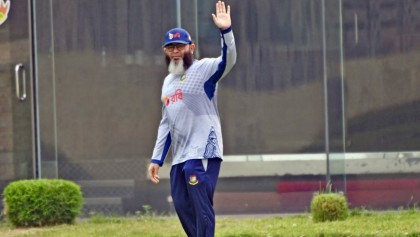 প্রস্তুতি ক্যাম্পে যোগ দিলেন মুশতাক আহমেদ