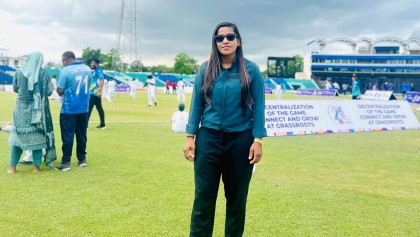 অনূর্ধ্ব-১৫ দলের কাছে হেরে রুমানার আবেগী বার্তা