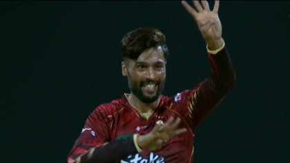 টি-টোয়েন্টিতে ৪০০ উইকেটের মাইলফলক ছুঁলেন মোহাম্মদ আমির
