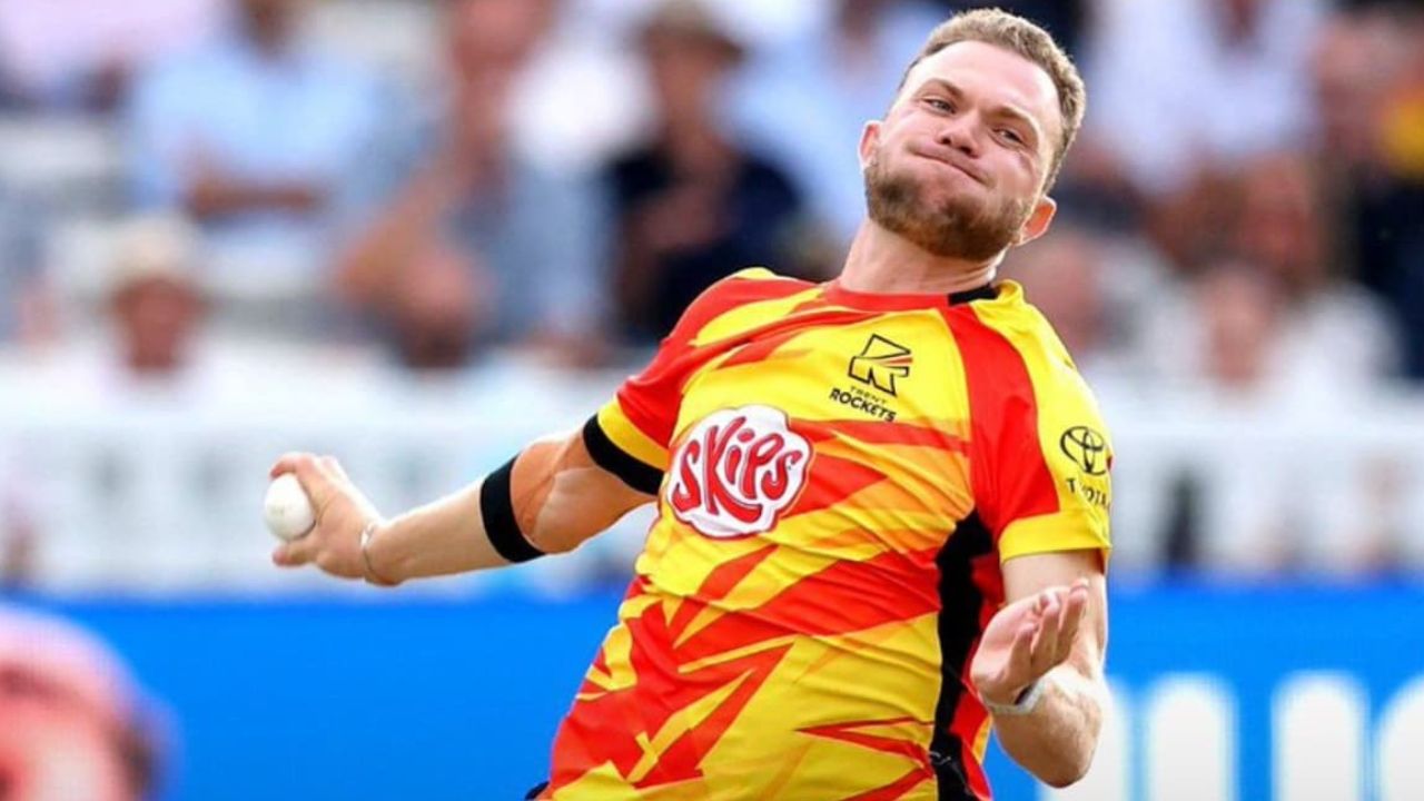 লজ্জার রেকর্ডে রশিদ খানকে টপকালেন স্যাম কুক