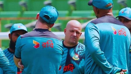 টাইগার যুবাদের পাওয়ার হিটিং শেখাচ্ছেন উড