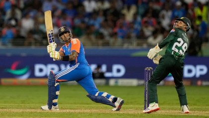 ‘মহারণে' পাকিস্তানকে উড়িয়ে দিল ভারত